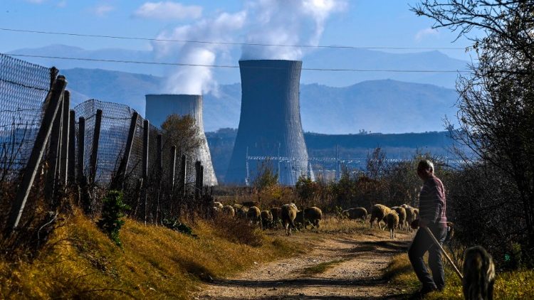Usina termoelétrica na Macedônia do Norte