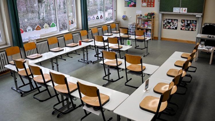 Islamischer Religionsunterricht an Deutschlands Schulen - wie frei ist er?