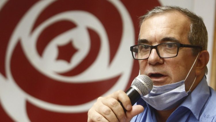  Rodrigo „Timochenko" Londono, Anführer der ehemaligen FARC-Guerilla, bei einer Pressekonferenz im Januar 