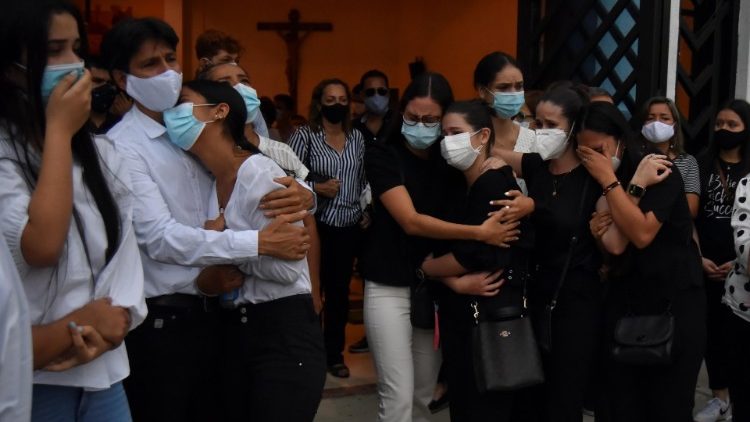 Kolumbien trauert um fünf Studenten, die im Südwesten getötet wurden