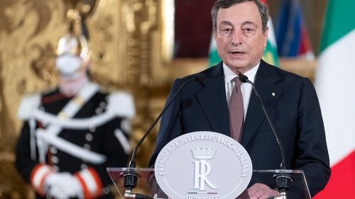 Italia: al Quirinale il giuramento del governo Draghi. Gli auguri della Cei