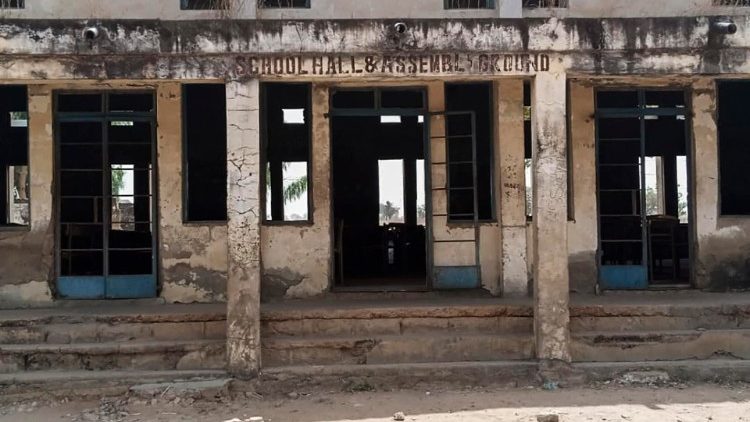 Eine staatliche Schule in Niger, die im Februar 2021 Ziel einer Attacke wurde