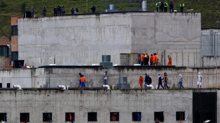 इक्वाडोर जेल में दंगा