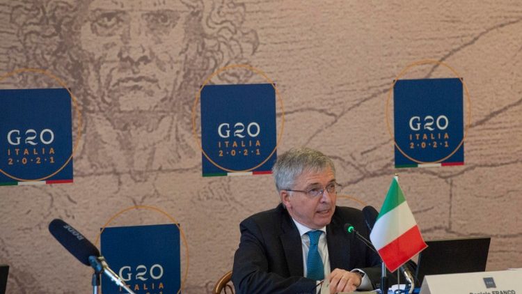 Il ministro italiano Franco presiede il G 20