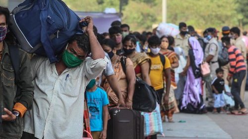 Indien: Katholikin erhält Preis für Hilfe an Wanderarbeitern