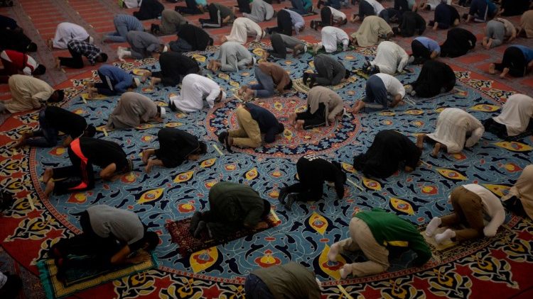 Gebet zu Beginn des Ramadan in Sdafrika