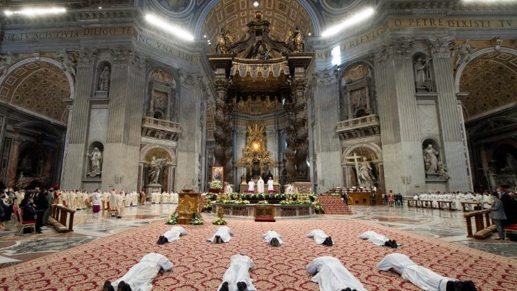 Misa del Papa con ordenaciones