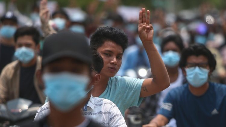 缅甸抗议者