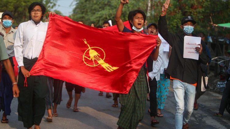 تأجج أعمال العنف في ميانمار بين القوات المسلحة والأقليات العرقية