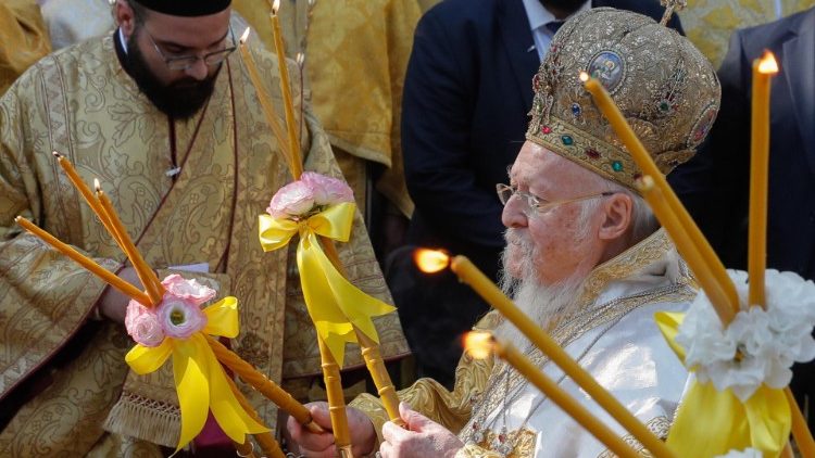 Patriarch Bartholomaios bei einer Göttlichen Liturgie