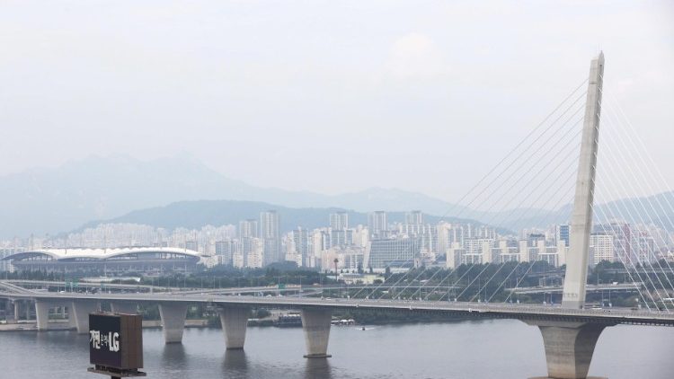Új híd Szöulban, ez kellene a két Korea között is