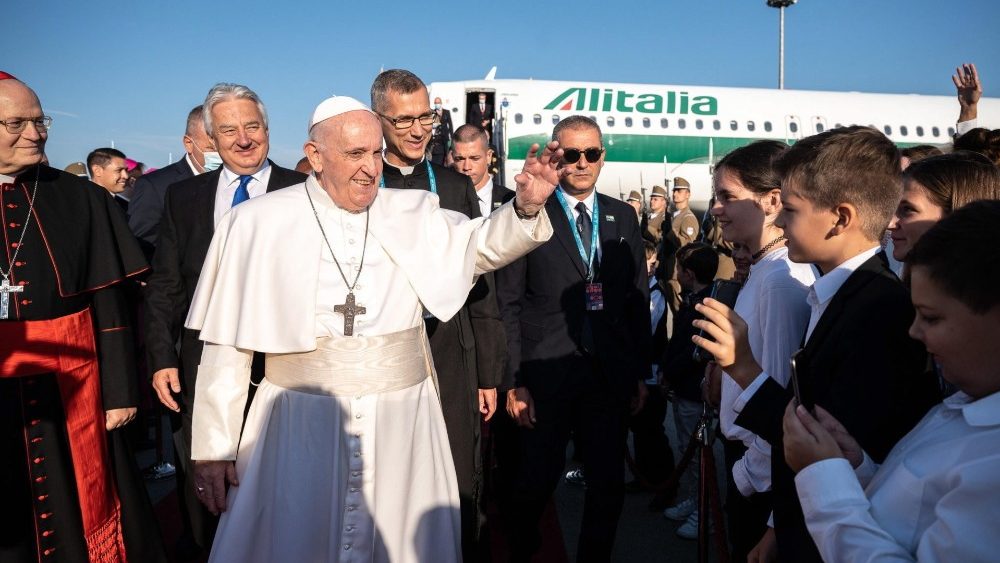 Påven Franciskus landade på söndagsmorgonen 12 september i Budapest och inledde så sin 34e apostoliska resa