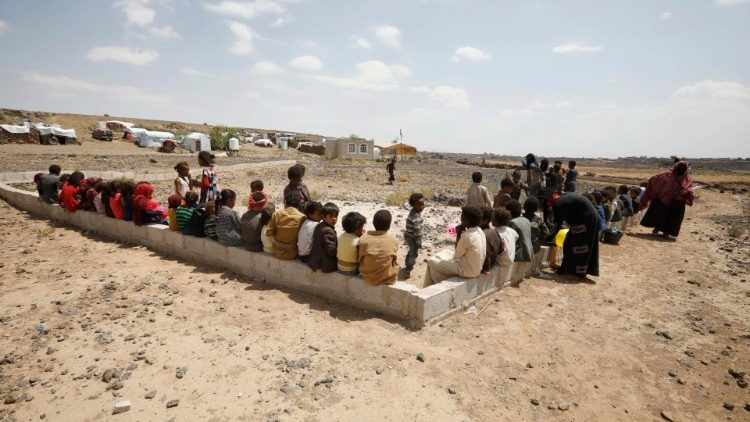 संघर्ष प्रभावित यमन के बच्चे