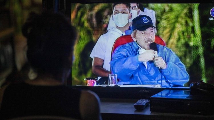 Staatschef Ortega bei einem TV-Auftritt