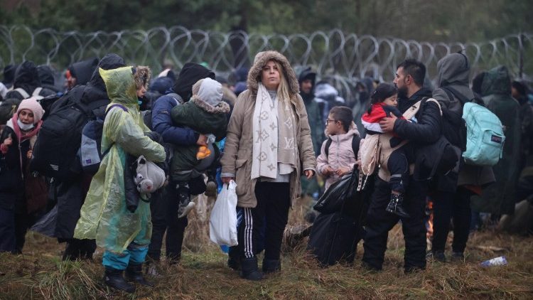 Người tị nạn tập trung tại biên giới giữa Ba Lan và Belarus