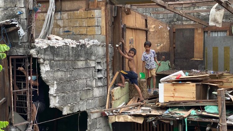 Dzień Ubogich na Filipinach