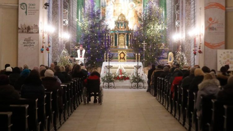 Maldai už taiką Kijevo Šv. Aleksandro katedroje vadovavo apaštalinis nuncijus V. Kulbokas