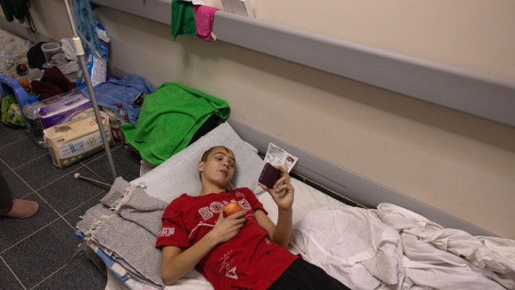 Un paciente del Hospital infantil de Kiev, especializado en tratamiento contra el cáncer.