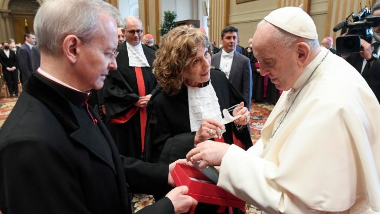 Imagen de archivo: el Papa Francisco en la inauguracin del A?o Judicial Vaticano en el 2021 