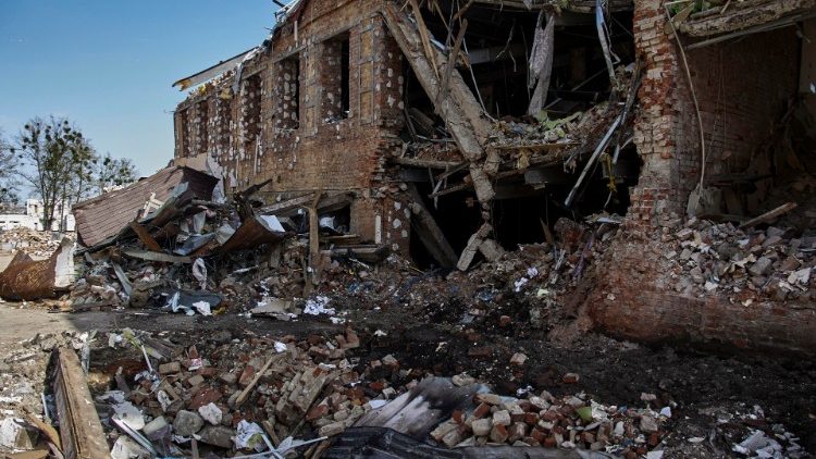 La distruzione di Kharkiv, Ucraina orientale