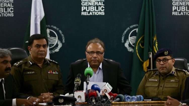 Pakistanisches Anti-Terror-Gericht verurteilte sechs Personen zum Tode wegen Lynchmordes an einem sri-lankischen Staatsbürger