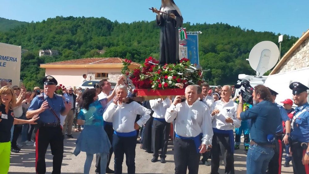 Migliaia di pellegrini a Cascia per la festa di Santa Rita