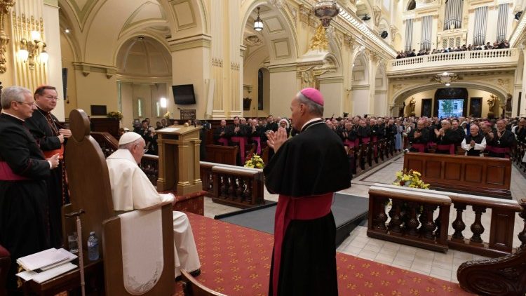 Pope presides at Vespers at the Notre-Dame de Quebec Cathedral-Basilica