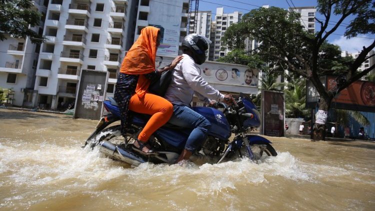 Enchentes nas cidades, Índia