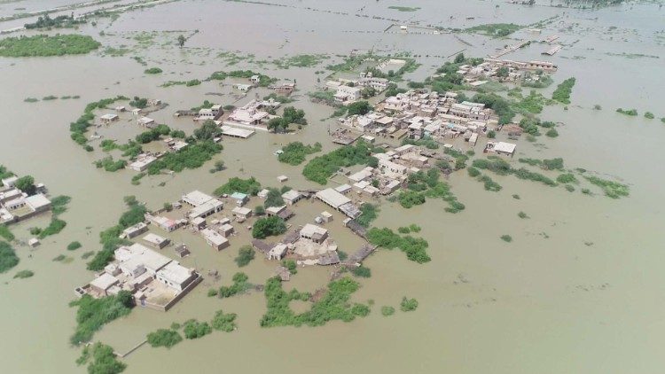 Pakistan: vue aérienne des inondations catastrophiques de l'été 2022