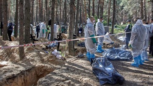 Ucraina, Mosca non intravede soluzioni diplomatiche e accelera sul Donbass