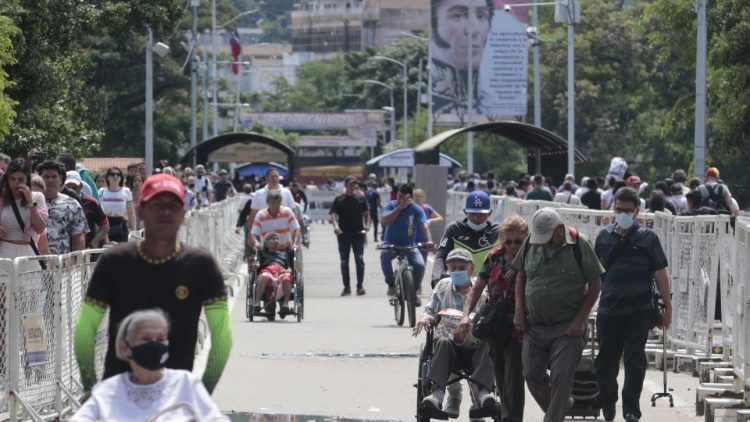 La apertura de la frontera entre Colombia y Venezuela facilita el tránsito la migración pendular.