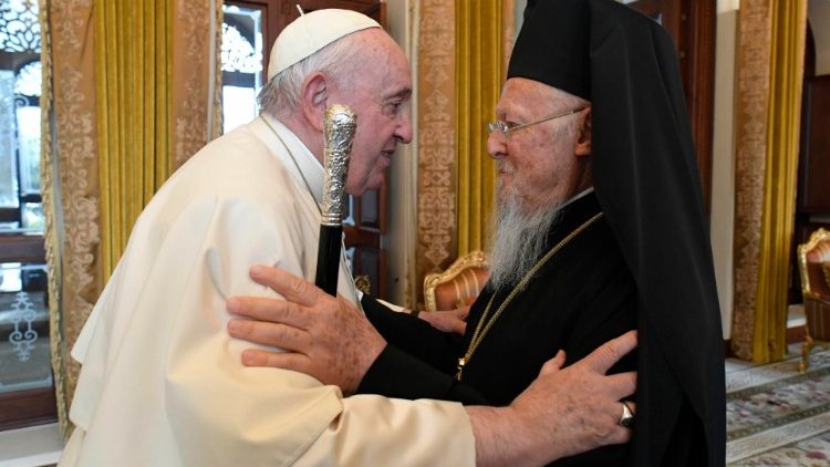 Папа Франциск и патриарх Вартоломей на Форума за диалог между Изтока и Запада в Бахрейн, 04.11.2022