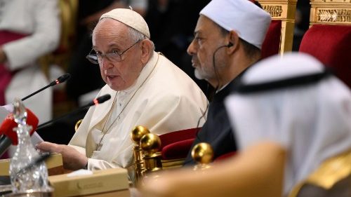 Prejav pápeža Františka na Bahrajnskom fóre pre dialóg