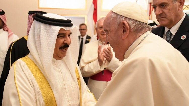 Папа Франциск и крал Хамад бин Иса Ал Халифа, 06.11.2022