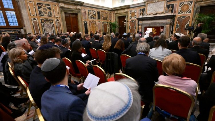 Ferenc pápa a Zsidó Világtanács végrehajtó bizottsága tagjaihoz szól 