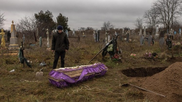 Ekshumacja związana ze śledztwem wobec rosyjskich zbrodni wojennych, Chersoń