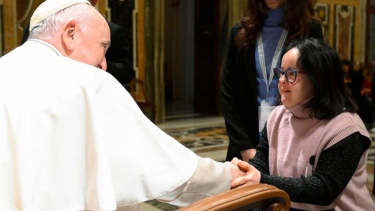 Papież do niepełnosprawnych: Kościół ma być domem dla wszystkich, 3 grudnia 2022