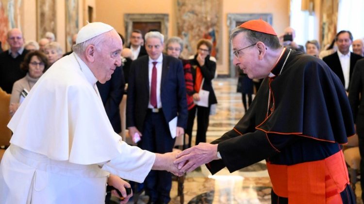 Papa Francisko tarehe 12 Desemba 2022 amekutana na wajumbe wa  'Amiti' Judeo-Chretienne de France', kumbukizi ya Miaka 75 ya Majadiliano ya Kidini.