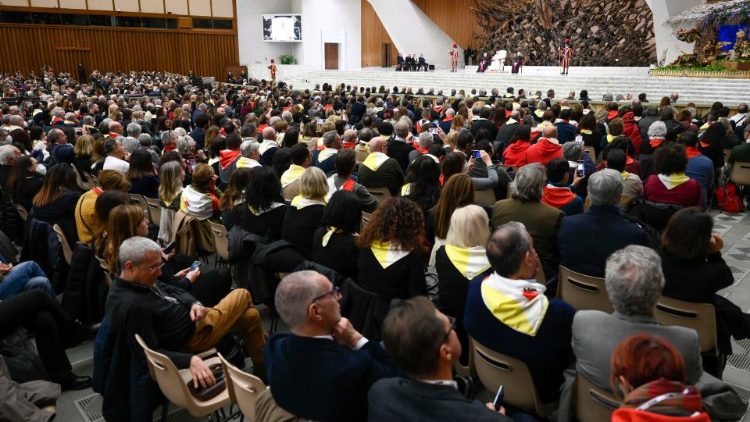 इटालियन जनरल कन्फेडरेशन ऑफ लेबर (सीजीआईएल) के करीब पांच हजार सदस्यों के साथ संत पापा फ्राँसिस