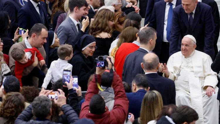 Papież spotkał się z pracownikami Watykanu, 22 grudnia 2022