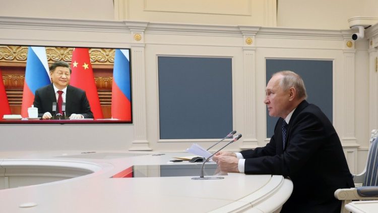 Il Presidente Putin incontra il President Xi Jinping (ANSA)