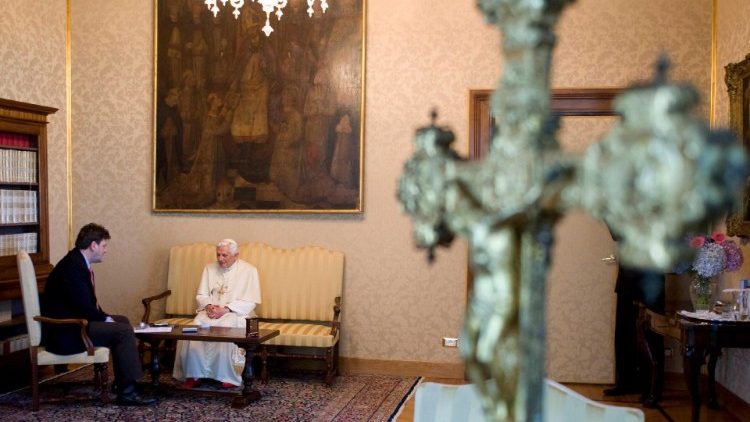 Benediktas  XVI ir Peteris Seewaldas