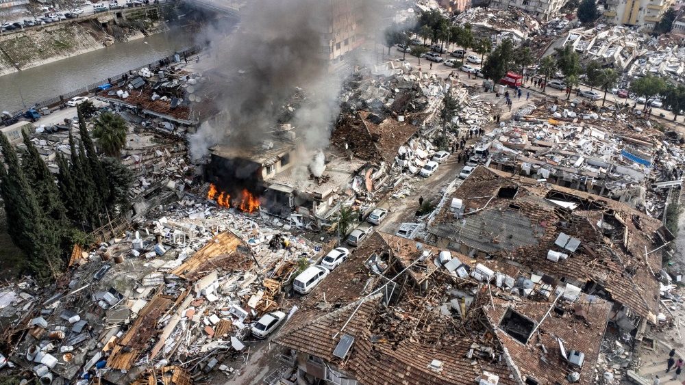 Imagem da destrui??o provocada pelo terremoto em Hatay, Turquia. EPA/Erdem Sahin