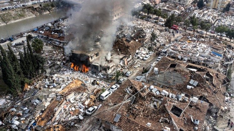 Una imagen de la destruccin causada por el terremoto en ճܰܨ 