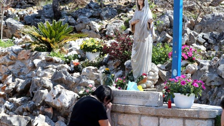 Abp Cavalli: Medjugorje to miejsce modlitwy, a objawienia trzeba badać