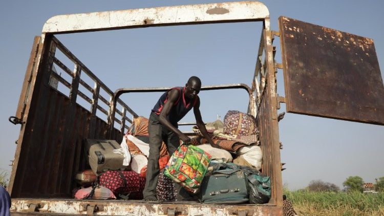 Caritas is one of the partners helping South Sudan returnees sail Nile river back to their communities as they flee violence in Sudan