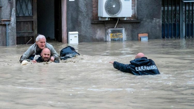 Ganze St?dte stehen in der Emilia-Romagna unter Wasser