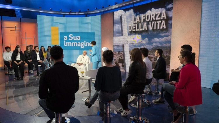 Papa Françesku  në  TV RAI 