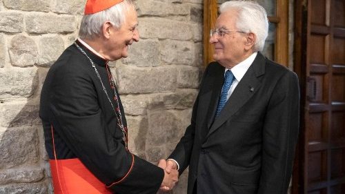 Zuppi a Camaldoli: i cristiani si impegnino contro la politica ignorante