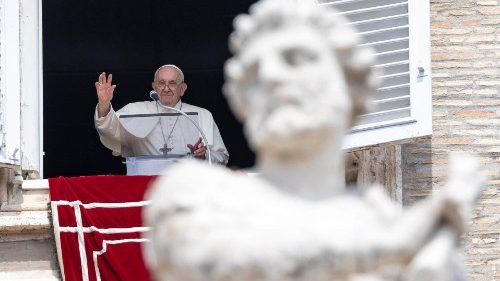 Cristo no es un recuerdo del pasado, está vivo y camina con nosotros